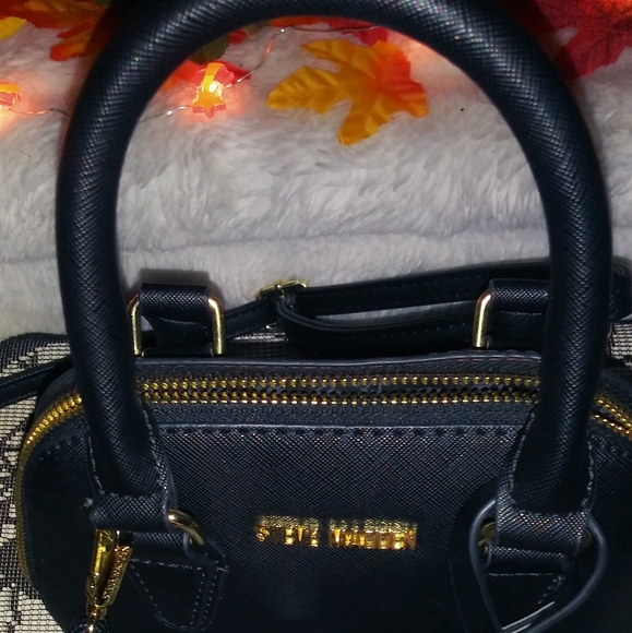 STEVE MADDEN mini purse! - Picture 10 of 14